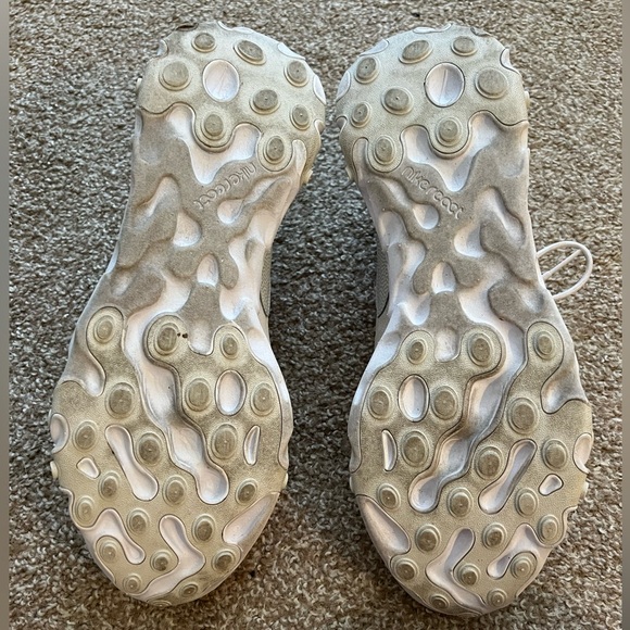 Nike React Sertu Theioth Sneakers - Picture 9 of 9